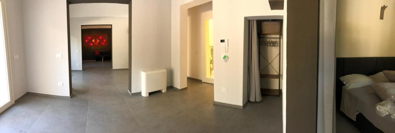 Carlo V - Con Piscina E Giardino Privati Apartment Лече Екстериор снимка