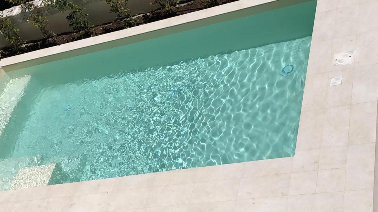 Carlo V - Con Piscina E Giardino Privati Apartment Лече Екстериор снимка