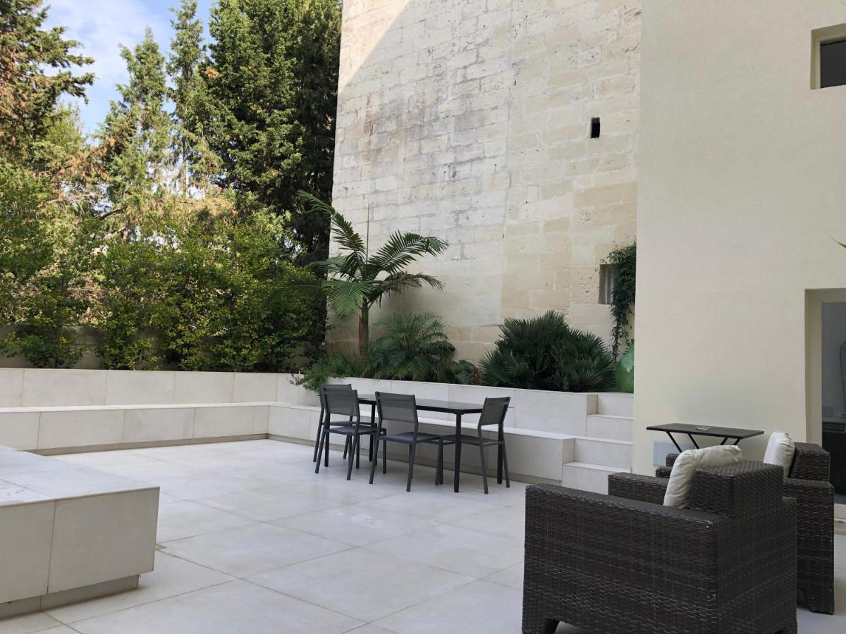 Carlo V - Con Piscina E Giardino Privati Apartment Лече Екстериор снимка