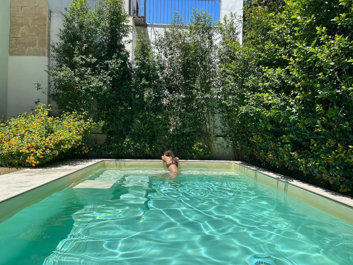Carlo V - Con Piscina E Giardino Privati Apartment Лече Екстериор снимка
